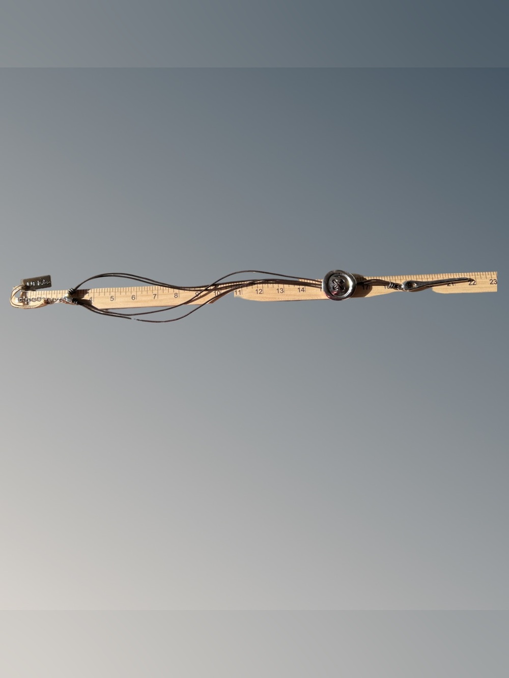 “Sew You” by UNO de 50 Genuine Leather Necklace with Silver Button & Needle - Picture 11 of 11